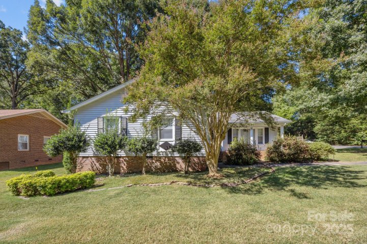5733 Ganymede Place sold home in Birnam Woods, Charlotte, NC
