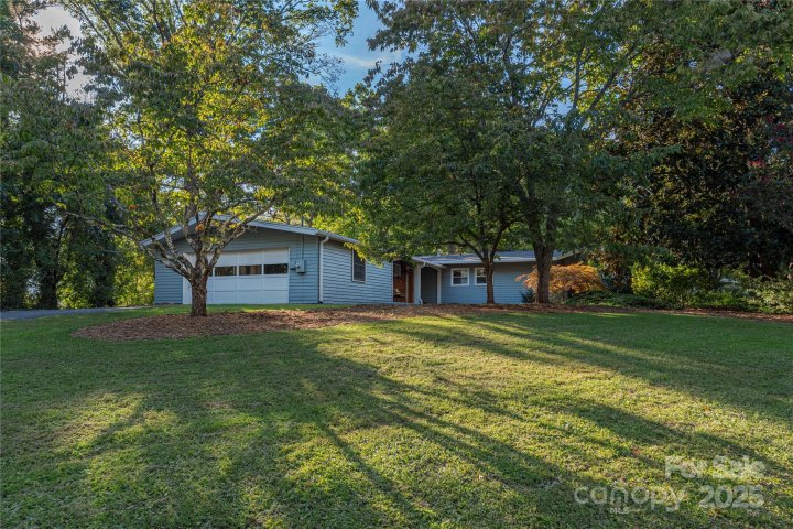 38 Faircrest Road sold home in Kimberly Woods, Asheville, NC