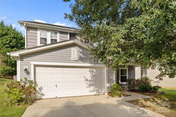 12415 Lanier Islands Circle sold home in Hamilton Lakes, Charlotte, NC