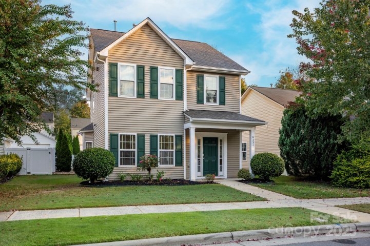 8731 Westwind Point Drive sold home in Alexander Chase, Cornelius, NC