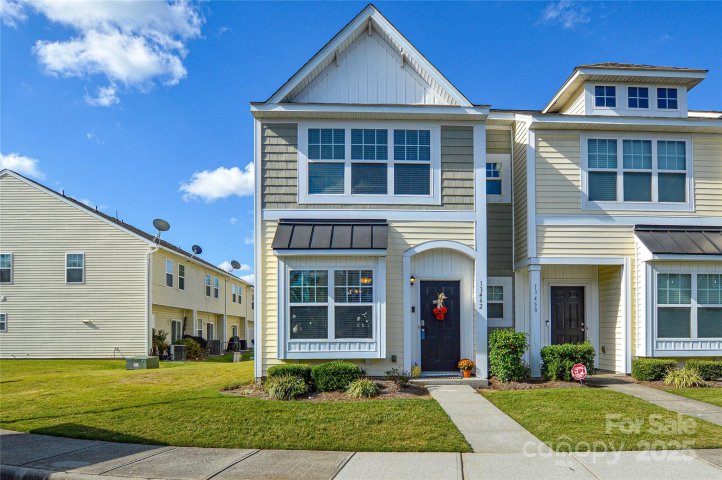 13462 Calloway Glen Drive sold home in Calloway Glen, Charlotte, NC