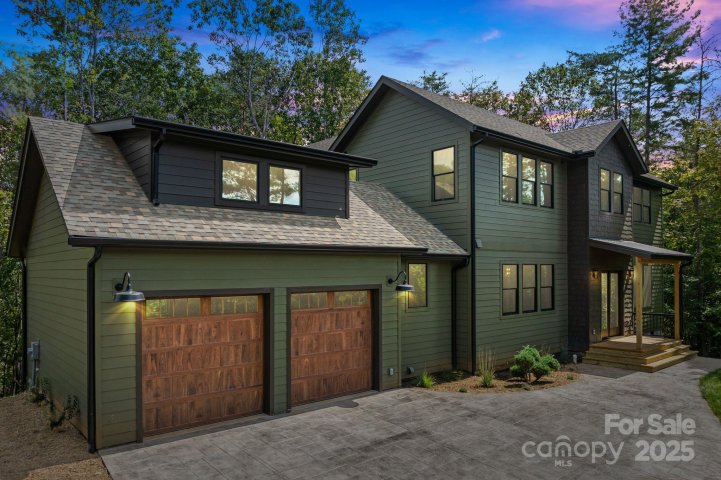 61 Destination Drive sold home in Crest Mountain, Asheville, NC