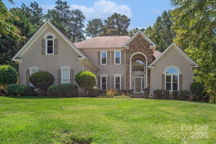 115 Haddington Place sold home in Muirfield, Mooresville, NC