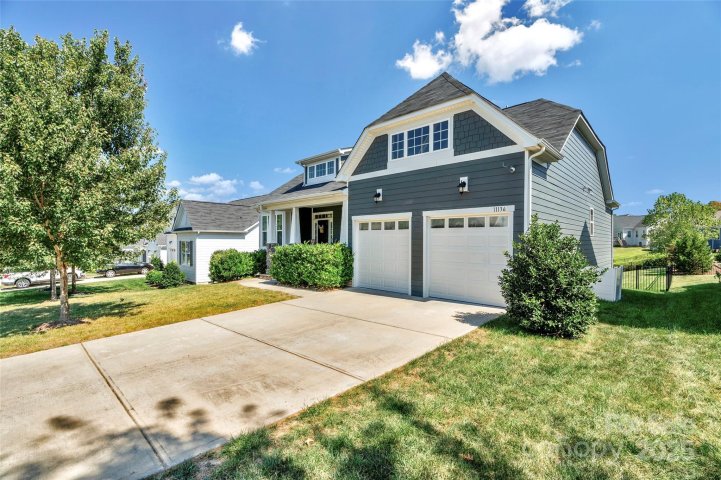 11136 Damson Plum Lane sold home in Peach Orchard Estates, Charlotte, NC