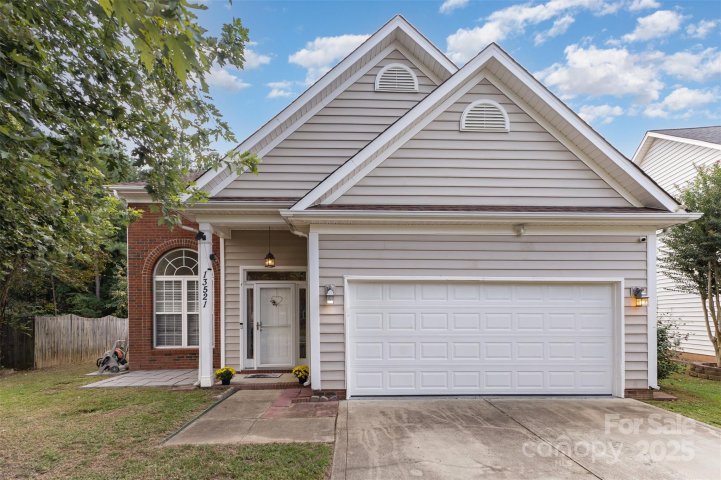 13521 Michael Lynn Road sold home in Steelecroft Place, Charlotte, NC