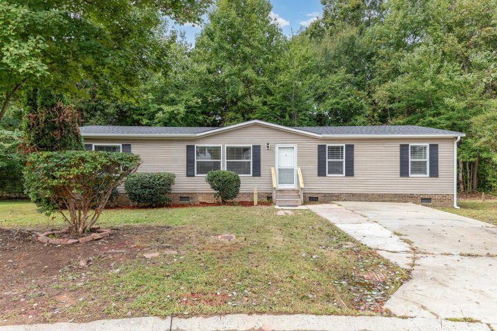 1173 Jason Wolfe Court sold home in Cherry Park, Gastonia, NC