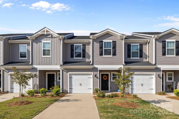 499 Tayberry Lane sold home in Ashe Downs Townhomes, Fort Mill, SC