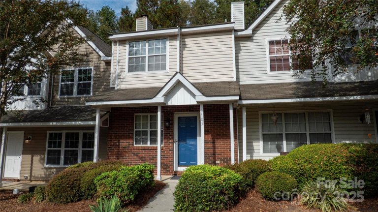 9105 Exbury Court sold home in Rossmore, Charlotte, NC