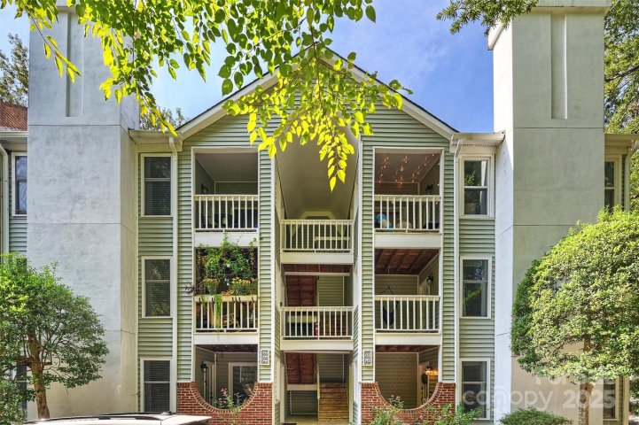 430 Queens Road 712 sold home in Myers Park Manor, Charlotte, NC
