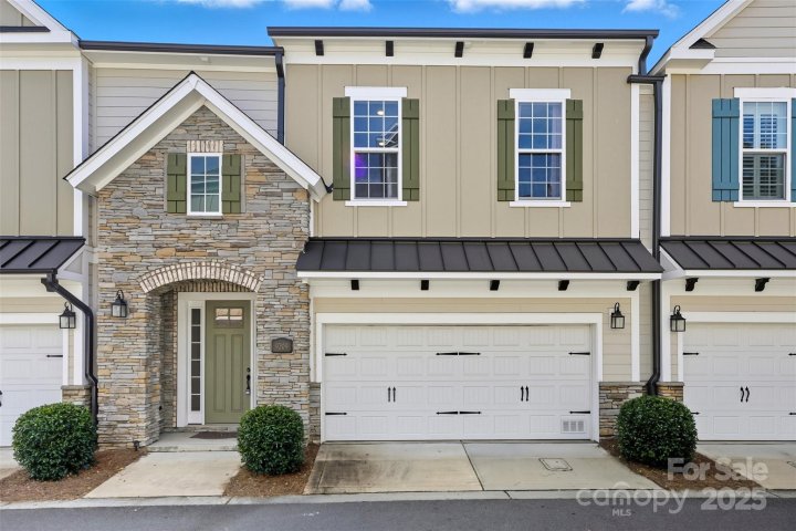 Homes in Greenway Village, Charlotte