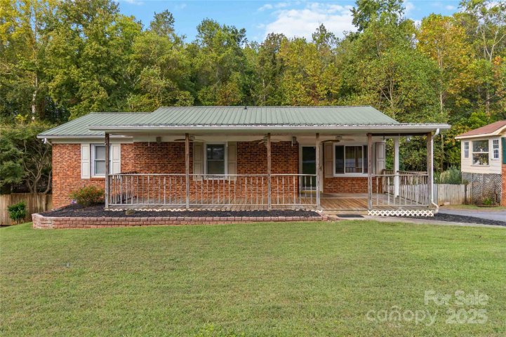 1408 Nottingham Road sold home in Sherwood Forest, Kannapolis, NC