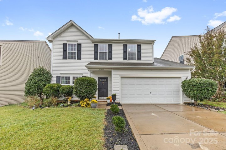 10907 Tailwater Street sold home in The Farm At Riverpointe, Davidson, NC