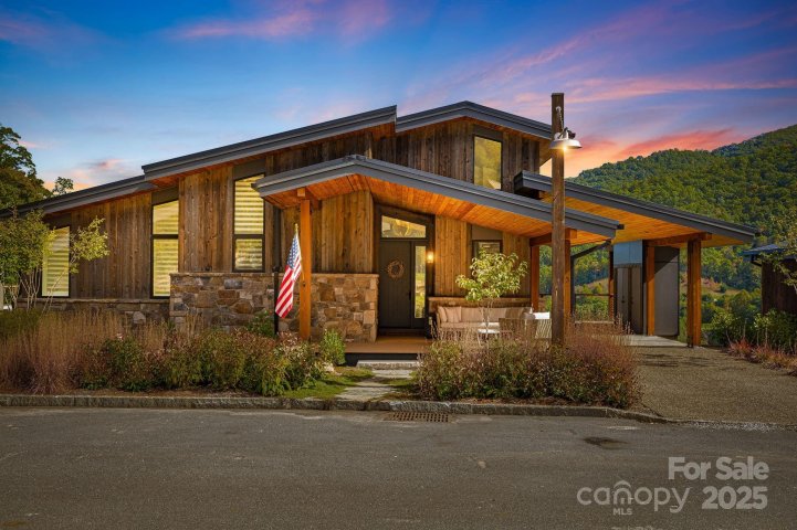 13 Switchgrass Lane 407 active home in Balsam Mountain Preserve, Sylva, NC