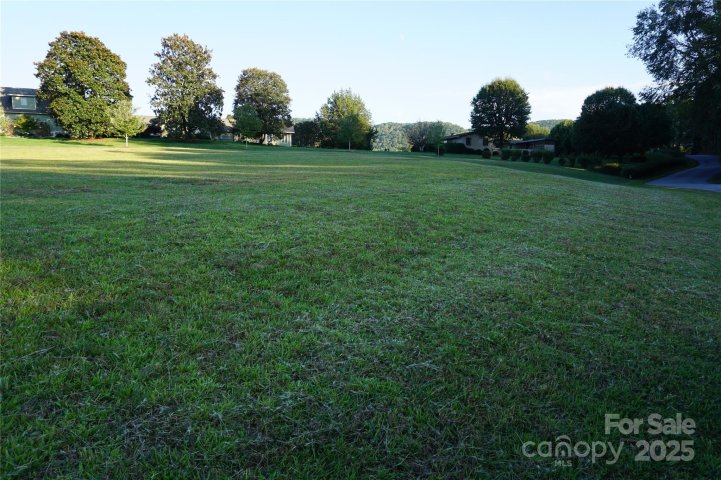 2250 Cedar Rock Estates Drive pending home in Cedar Rock Estates, Lenoir, NC