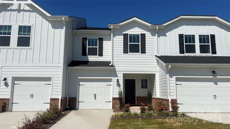 1723 Braemar Village Drive sold home in Braemar Village, Monroe, NC