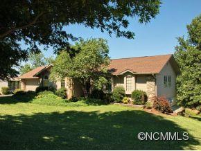 32 Amber Drive sold home in Bannerwood, Horse Shoe, NC