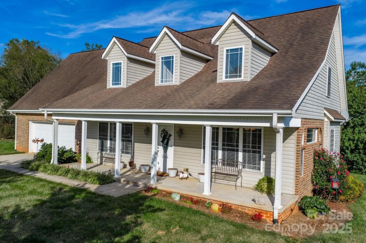5514 Land Harbour Drive sold home in Doe Run, Granite Falls, NC