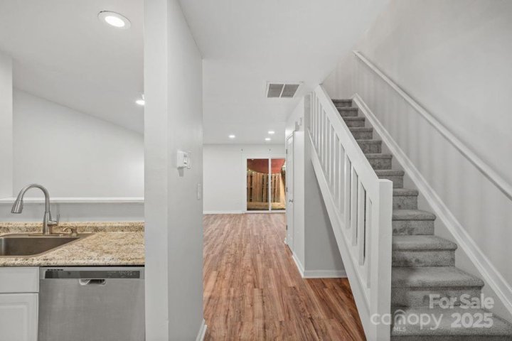 15310 Brynfield Drive sold home in Maplecrest, Charlotte, NC
