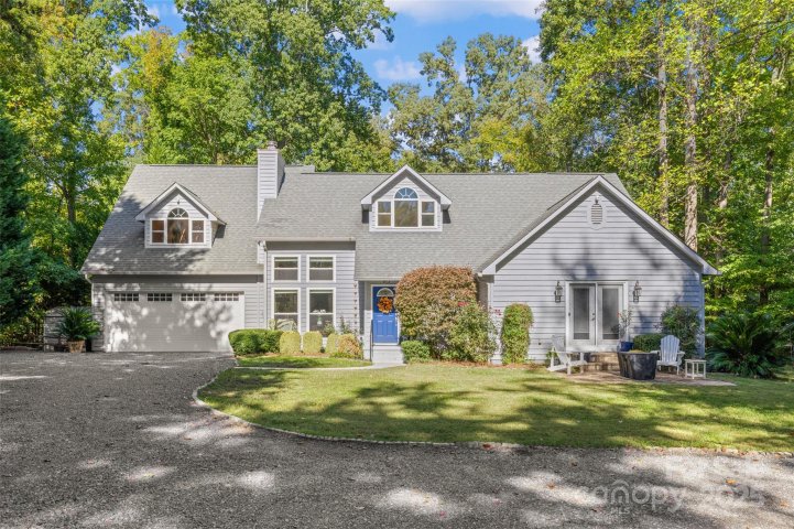 1326 Clifflure Lane active home in Clifflure Estates, Fort Mill, SC