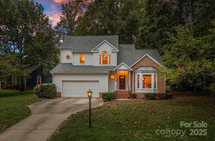 132 Bridgeport Drive sold home in Bridgeport, Mooresville, NC
