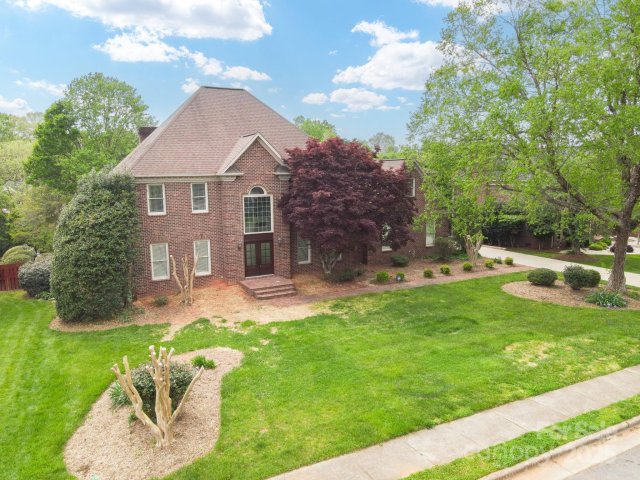 345 41st Avenue Place sold home in Moores Ferry, Hickory, NC
