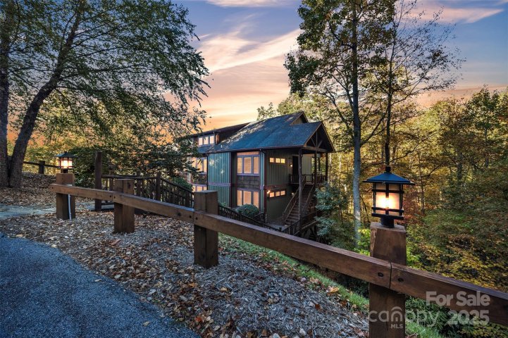 A home in Springhouse Villas, Elk Park
