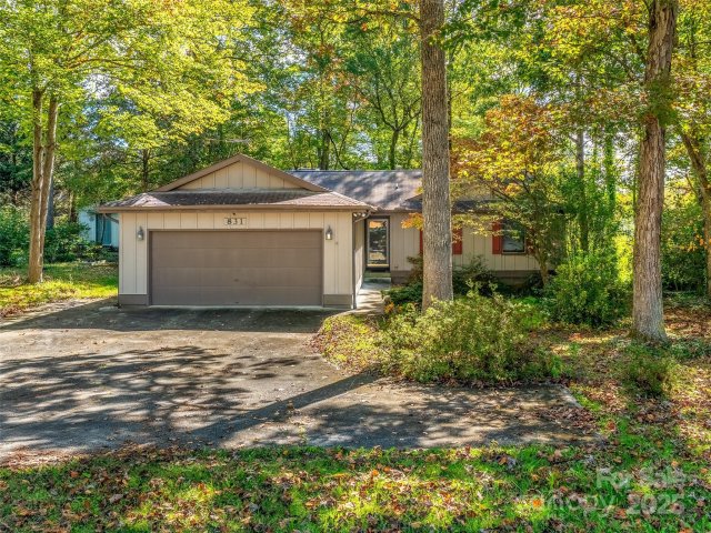 831 Fanning Bridge Road sold home in Wildwood, Fletcher, NC