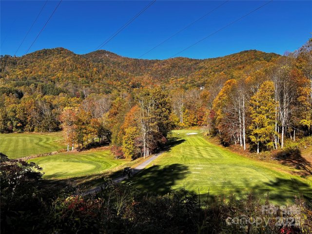 00 Club Drive active home in Springdale Estates, Canton, NC
