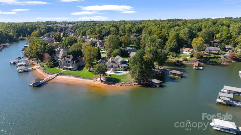2514 Smith Harbour Drive sold home in Smithstone, Denver, NC