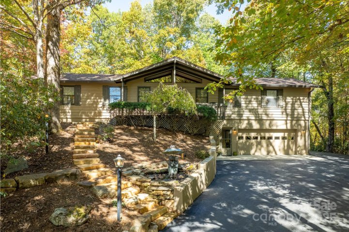 1955 Connestee Trail active home in Connestee Falls, Brevard, NC