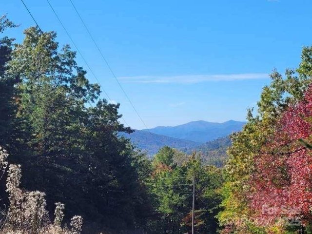 Tract 3 Linville Drive pending home in Linville Mountain Acres, Marion, NC