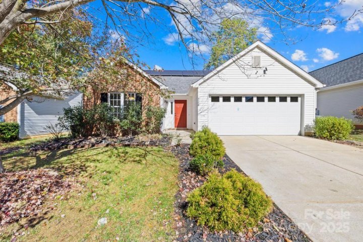 9506 Scotland Hall Court sold home in Southampton, Charlotte, NC