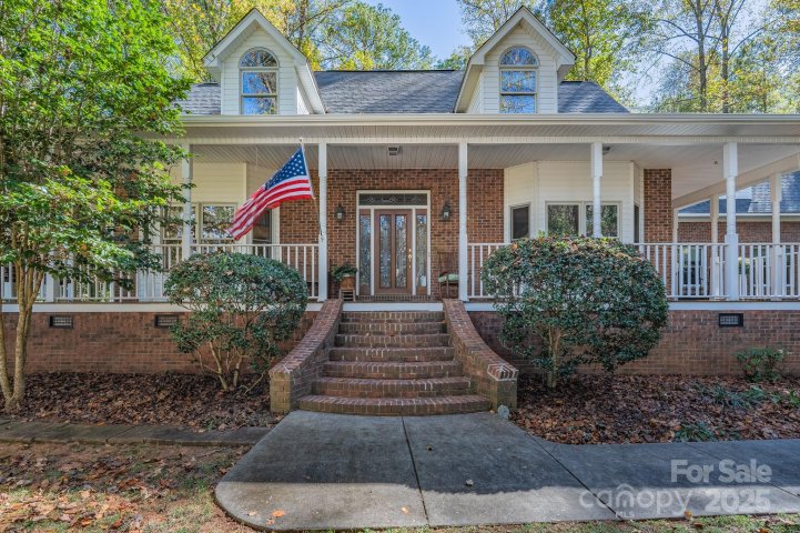 1085 Pinecrest Drive pending home in Meadow Lakes, Rock Hill, SC