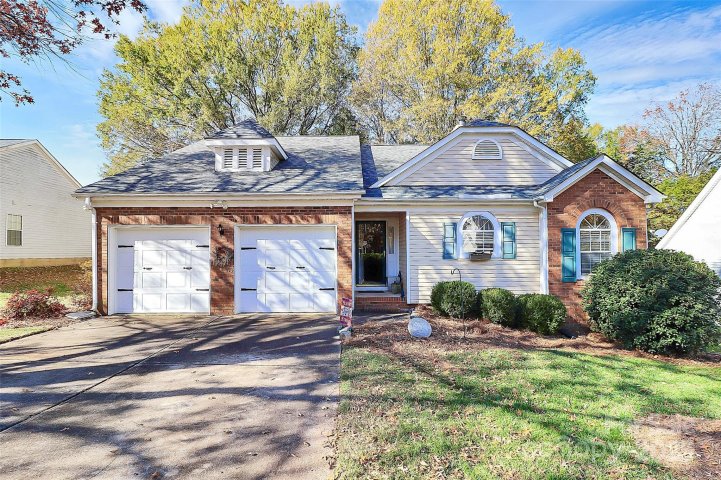 493 Debra Circle sold home in Willow Bend, Concord, NC