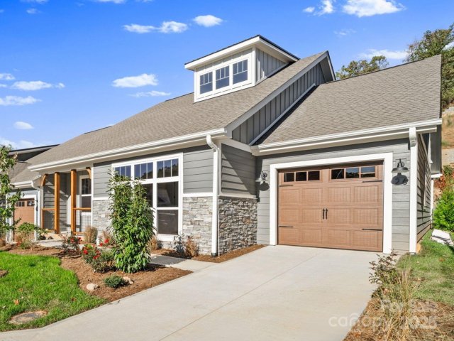 26 Heartleaf Circle sold home in Laurelwood Village, Arden, NC