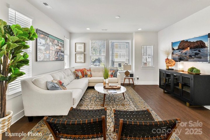 4032 Heriot Avenue sold home in Loso Terraces, Charlotte, NC