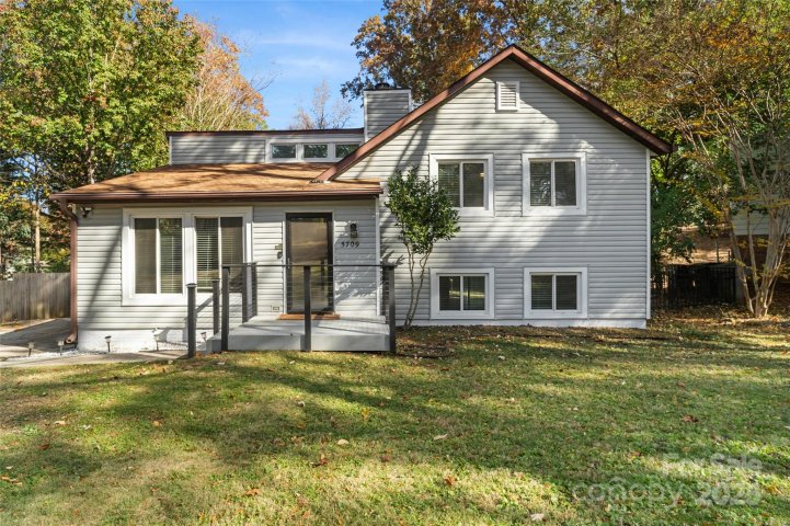 5709 Shadow Creek Road sold home in Shadow Lake, Charlotte, NC