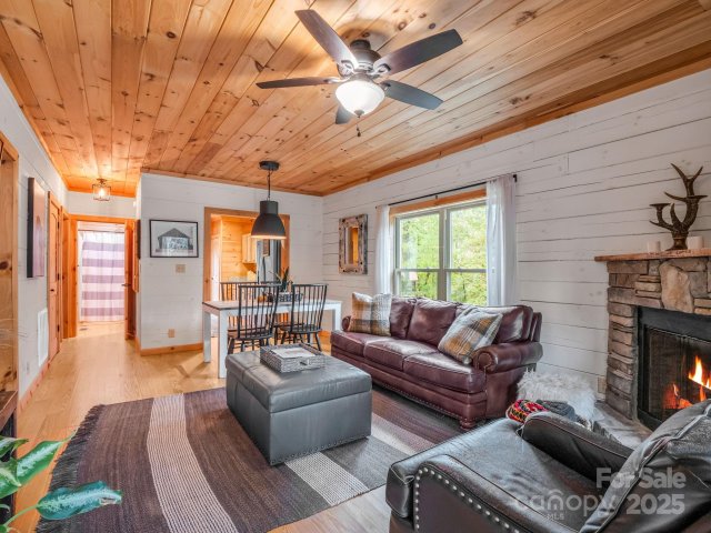 174 Doves Way active home in Riverbend At Lake Lure, Lake Lure, NC