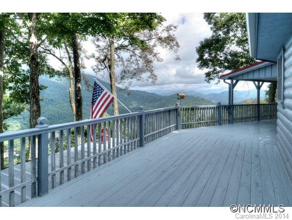 1133 Forest Drive sold home in Maggie Overlook, Maggie Valley, NC