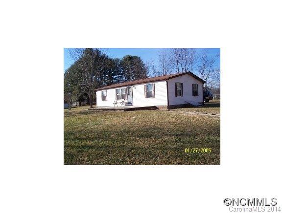 208 Leigh Anne Lane sold home in The Meadows, Horse Shoe, NC