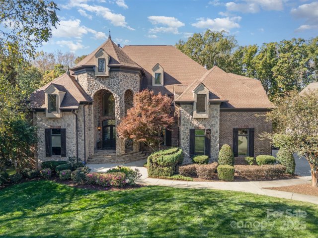 1610 Lookout Circle sold home in Providence Downs South, Waxhaw, NC