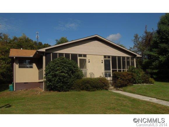 158 Freedom Road sold home in Floral Woods, Hendersonville, NC