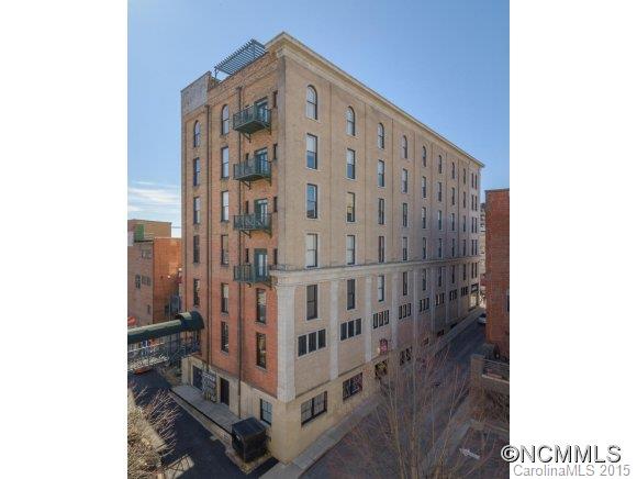 84 W Walnut 101 sold home in Old Pennys Bldg. Condominiums, Asheville, NC