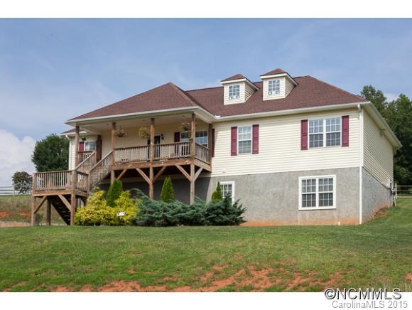 65 Moores Valley Road sold home in Moores Valley, Leicester, NC
