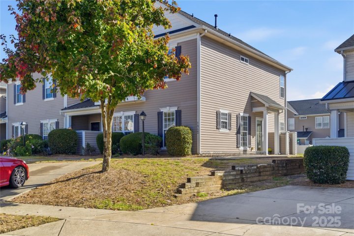 14722 Lions Pride Court sold home in Lions Gate, Charlotte, NC