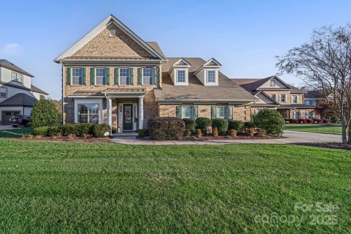 1314 Oleander Lane sold home in Weddington Trace, Waxhaw, NC
