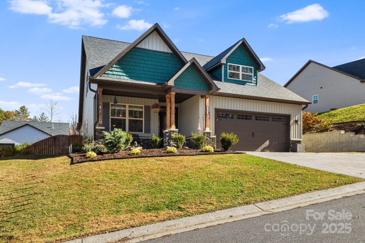 504 Rosebud Orchid Way active home in Maple Trace, Weaverville, NC