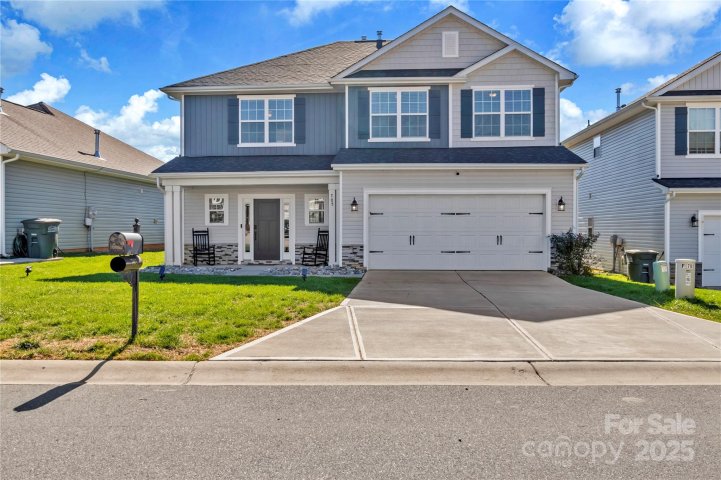 705 Centennial Street sold home in The Village At Parkside, Gastonia, NC