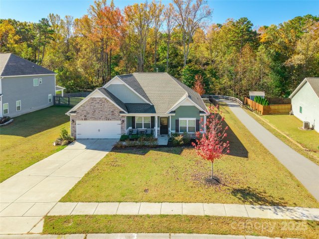 200 Clauser Road sold home in River Park, Mount Holly, NC