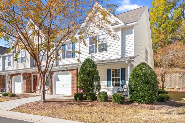 2604 Bardwell Avenue sold home in Oxford Commons, Concord, NC